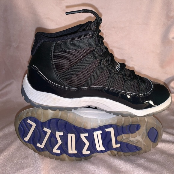 Jordan 11 Retro Space Jam